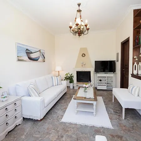 Apartament Kontis 1 *