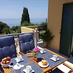 Apartament Kontis 1 *