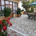 Kontis 1 * Пелекас